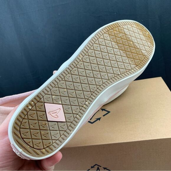 Sperry Crest Shimmer Pink Slip Ons Women's Various Sizes - Picture 4 of 13